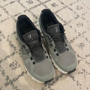 On Running Women's Greenish/Gray Athletic Shoes